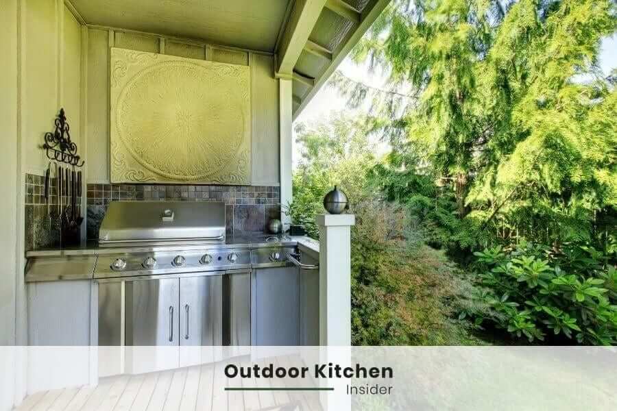 outdoor kitchen on a narrow patio