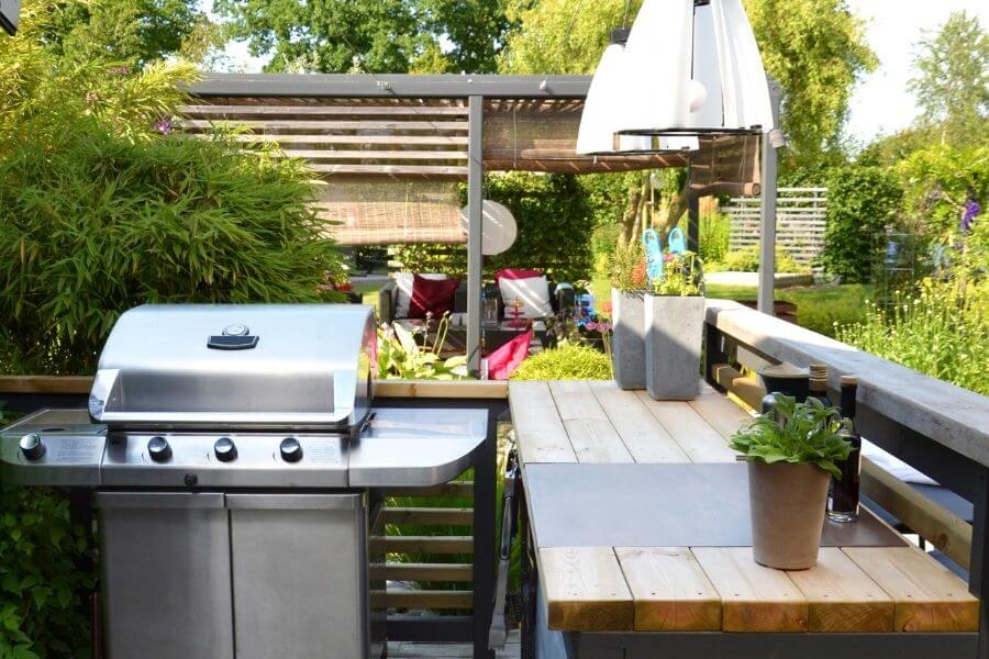 outdoor kitchen wood countertop